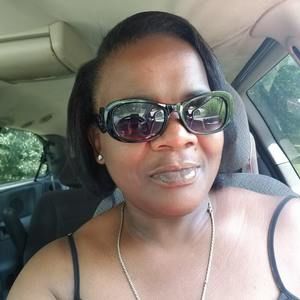 Meet your Posher, Tara